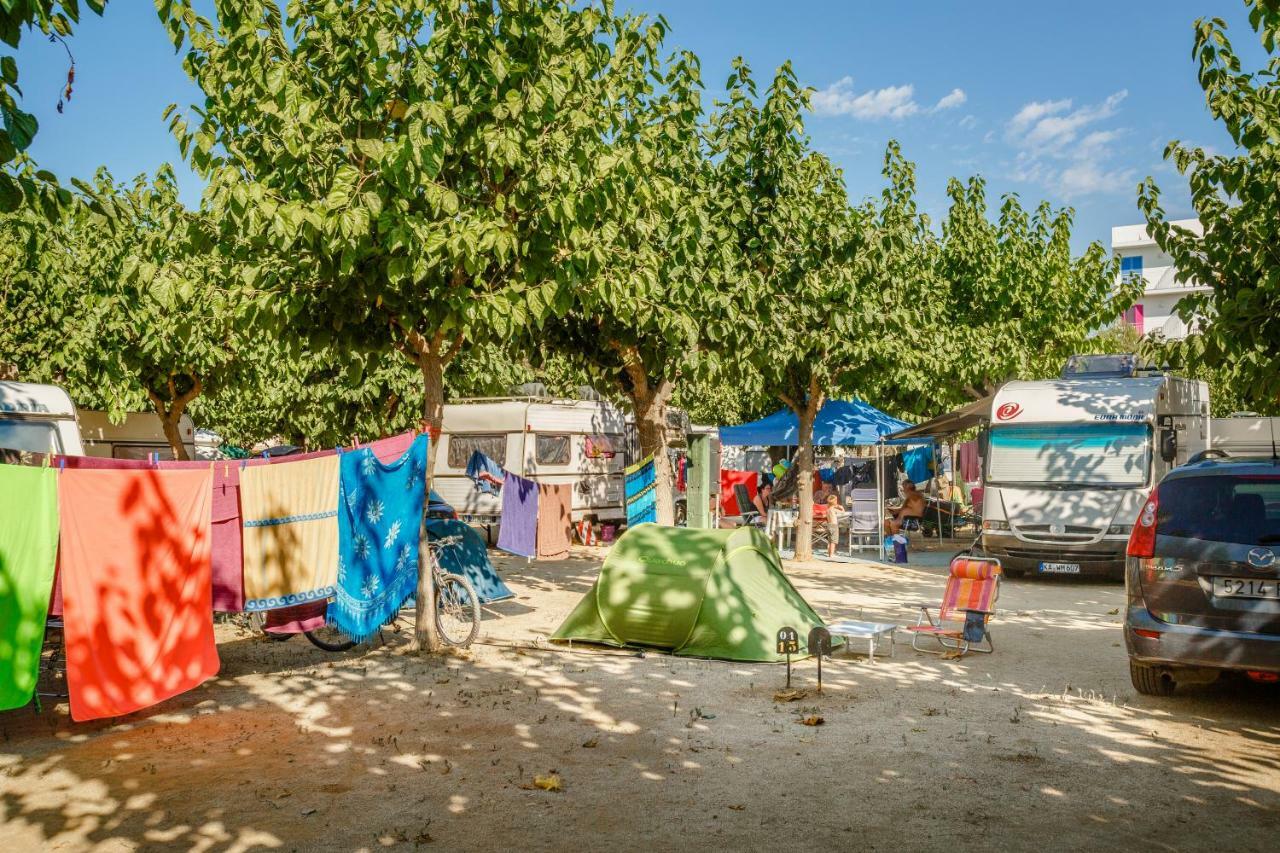 Camping Bellsol Pineda de Mar Exterior photo